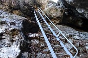 74 Prima scaletta in discesa